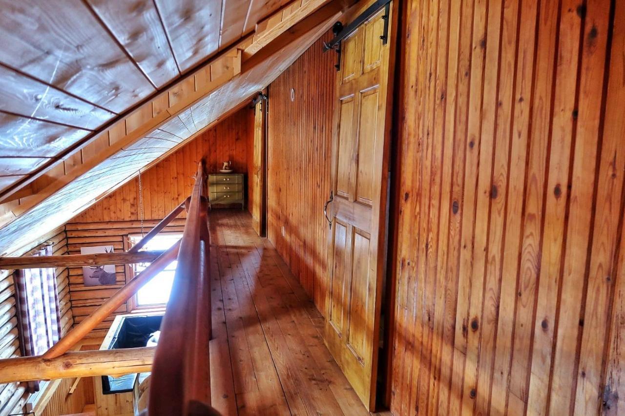 Cozy Log Cottage La Minerve المظهر الخارجي الصورة