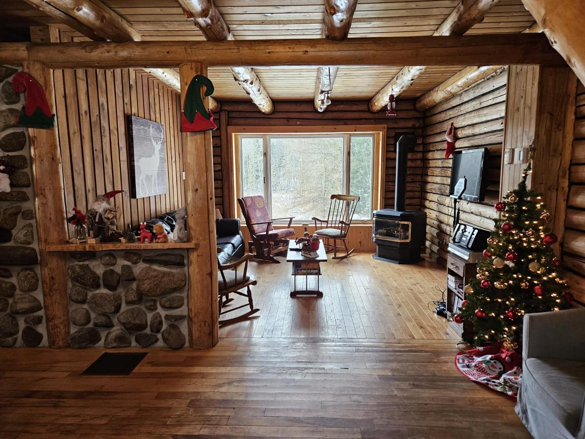 Cozy Log Cottage La Minerve المظهر الخارجي الصورة