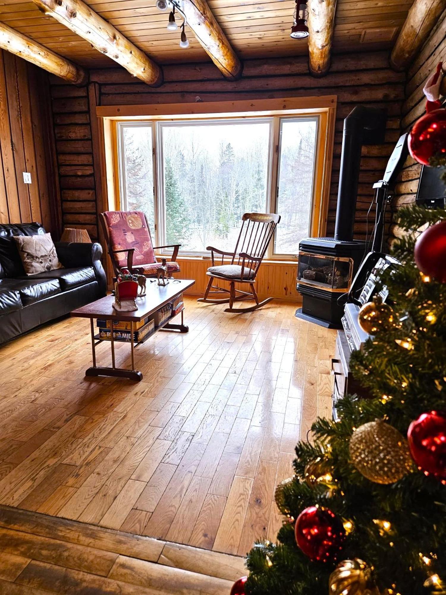 Cozy Log Cottage La Minerve المظهر الخارجي الصورة